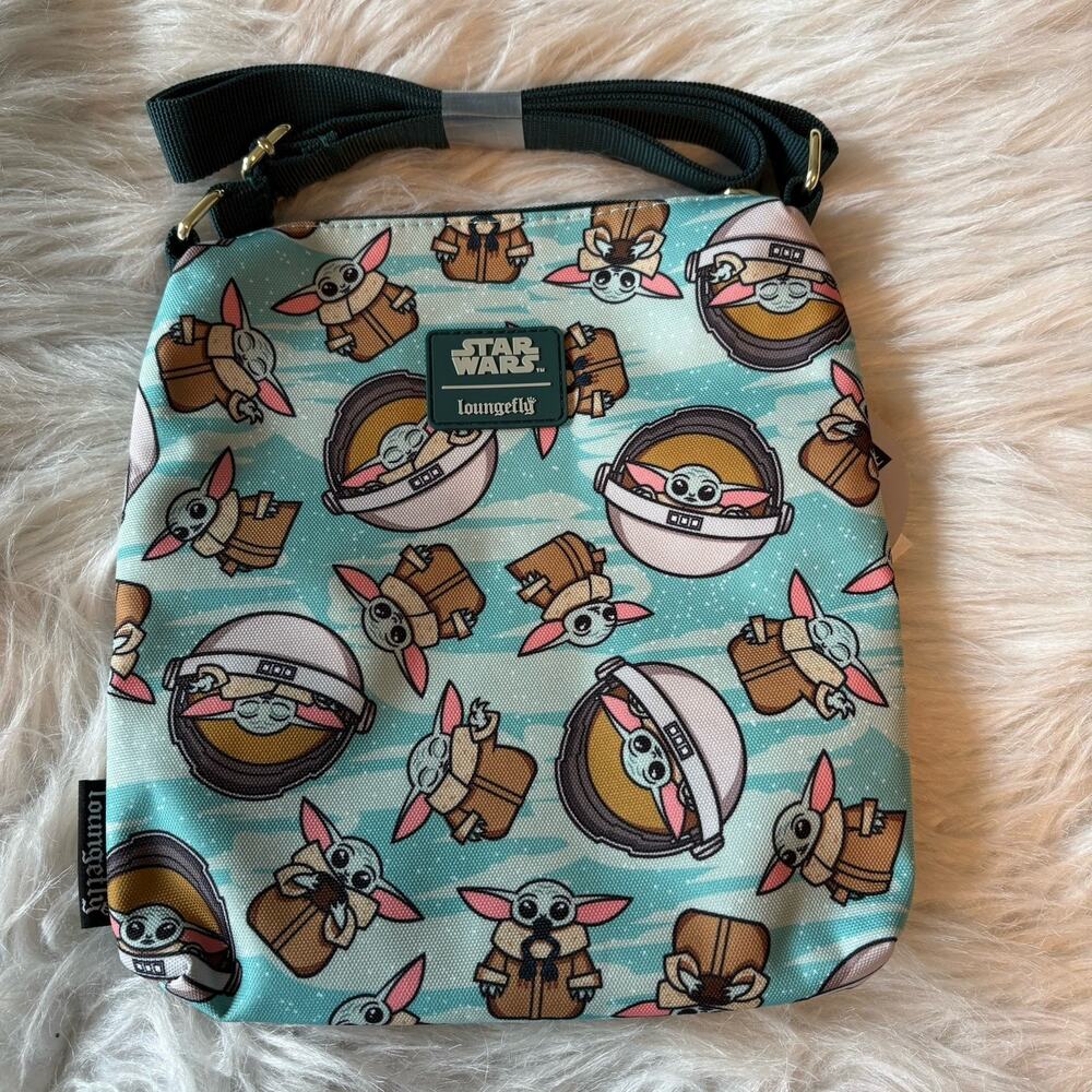 Loungefly Star Wars The Mandalorian Grogu Passport Crossbody‎ Bag The Child NWT